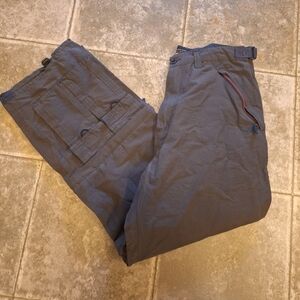 Wear first Wearfirst cargo pants/shorts size 32 X 32 Convertible pants parachute